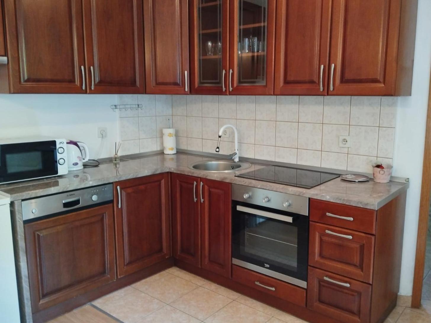 Pelivan Apartments Каштела Екстер'єр фото