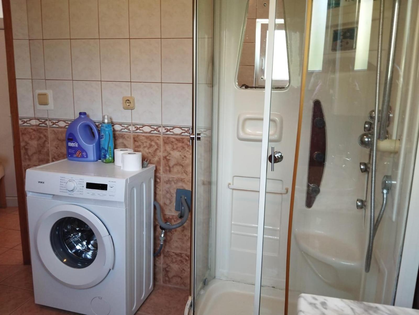 Pelivan Apartments Каштела Екстер'єр фото