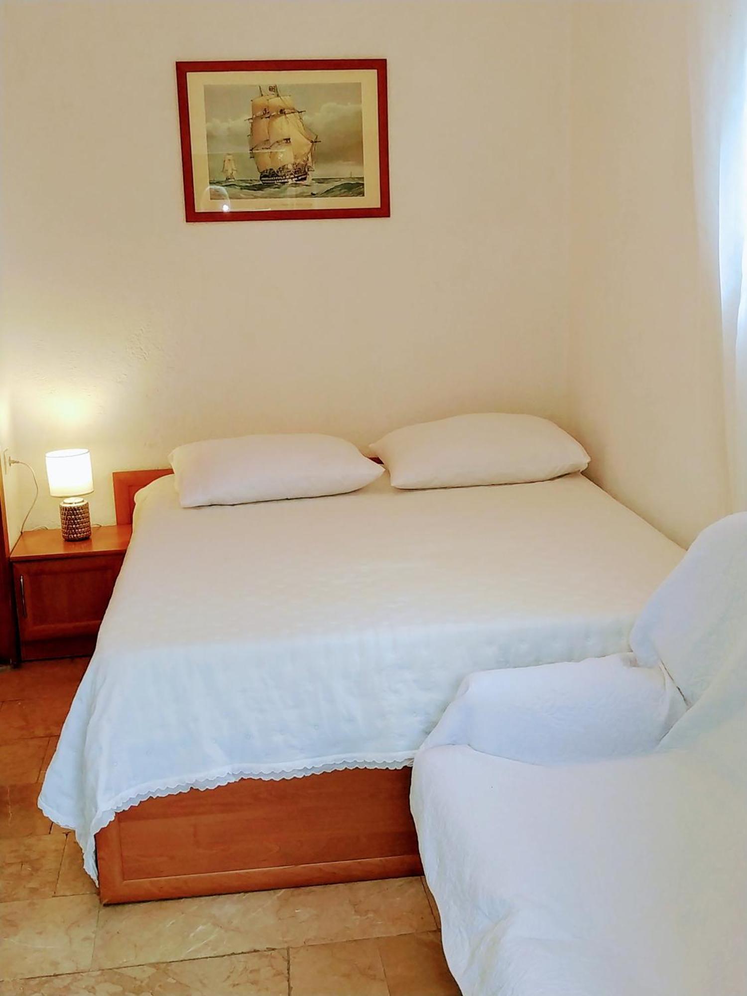 Pelivan Apartments Каштела Екстер'єр фото