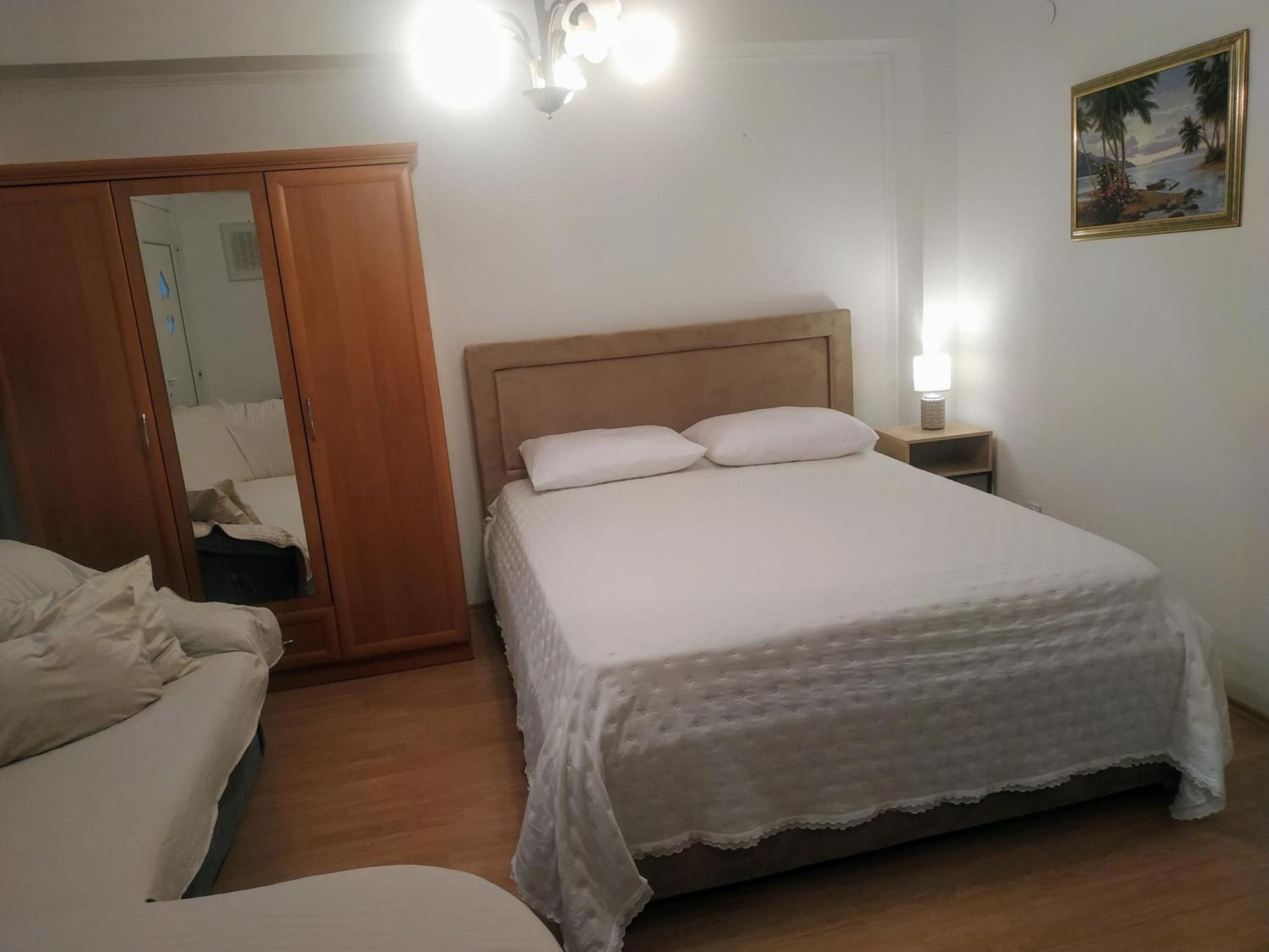 Pelivan Apartments Каштела Екстер'єр фото
